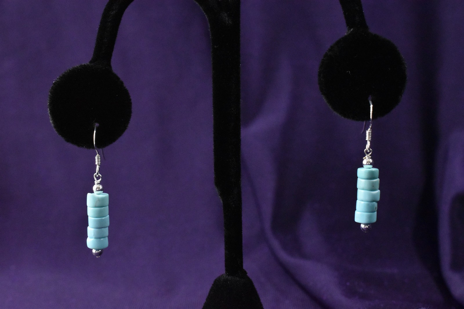 Sophisticated Southwestern Magnesite Turquoise-Style 925 Silver Dangle Earrings