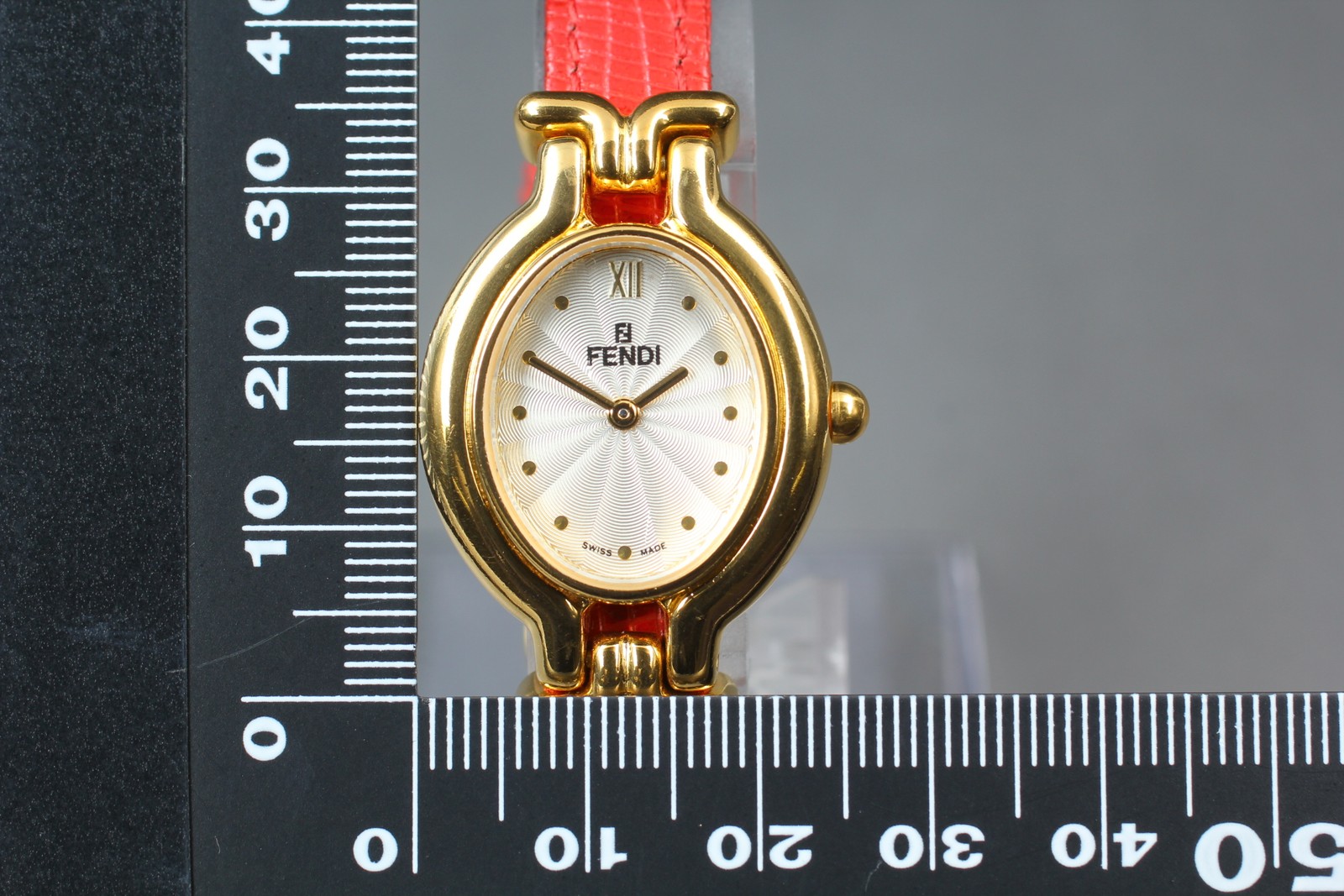 [Near MINT] FENDI Chameleon 640L 5 Change Belts Quartz Ladies Watch From JAPAN