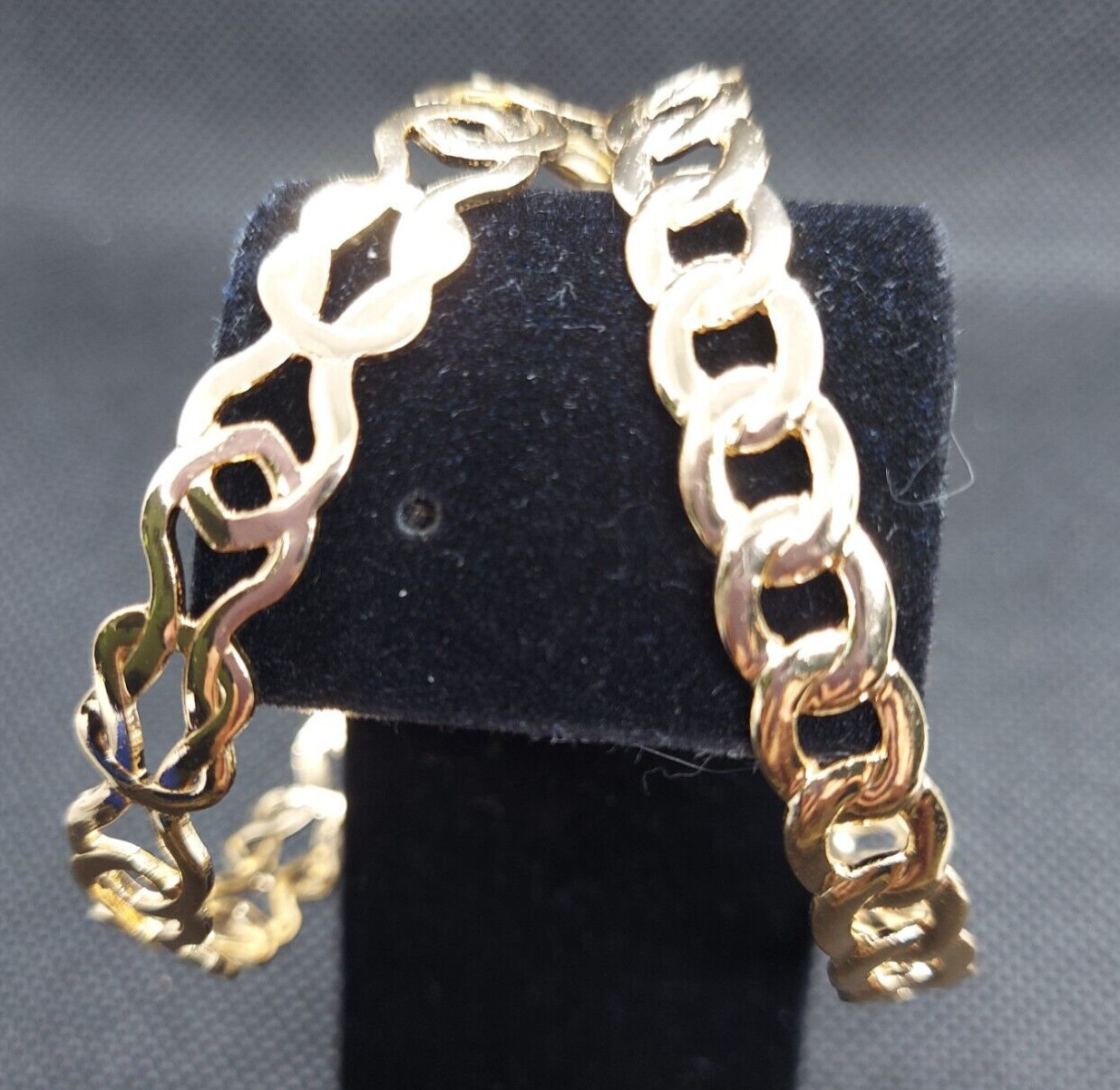 Pair of Lightweight Gold Tone Cuff Bracelets Adjustable