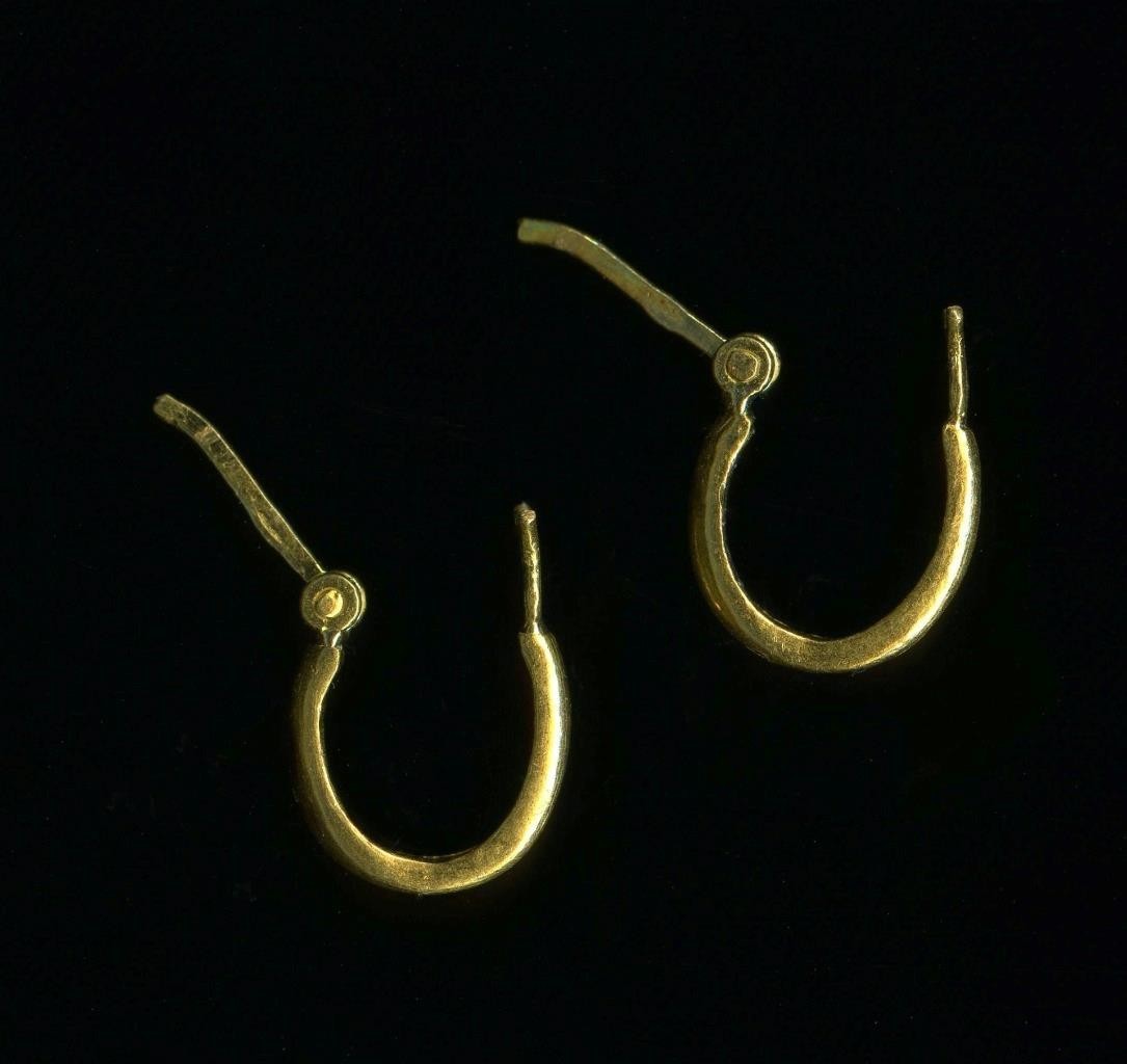 New 24K 3.29 Gram Solid Yellow Gold 12mm Oval Hoop Snap Earrings Marked 9999 (MS