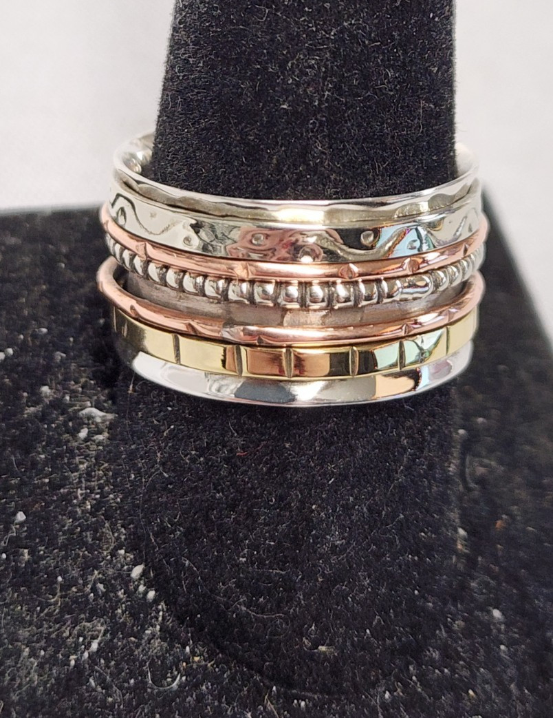 Sterling Silver 7.89g Hammered Textured Spinner Ring sz 10