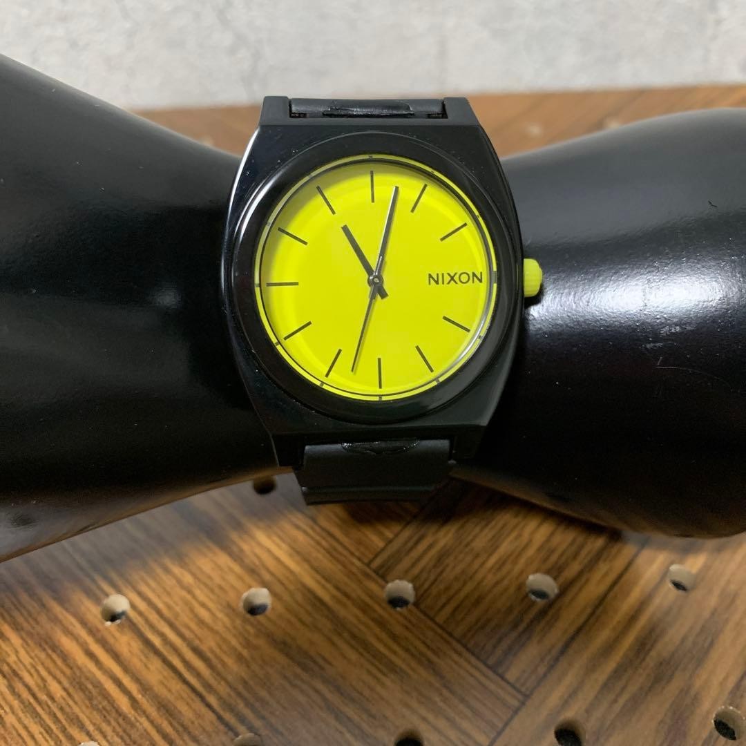 NIXON Time Teller P Yellow Wristwatch Analog Casual Everyday Wear Vintage