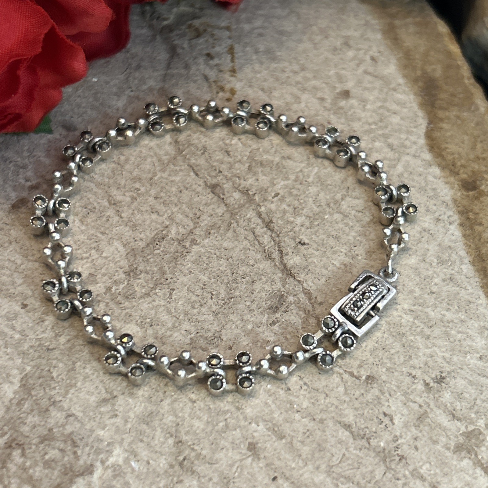 48. Vintage Delicate925 Sterling silver Marcasite Bracelet 7 1/4″, 11.7g