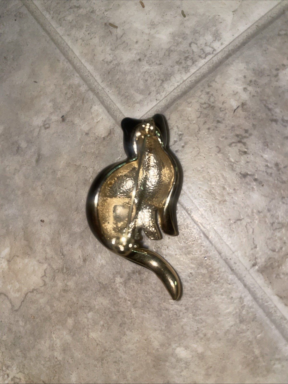 Black Rhinestone Cat Kitten Brooch Pin Enamel Gold Detail Fashion Jewelry