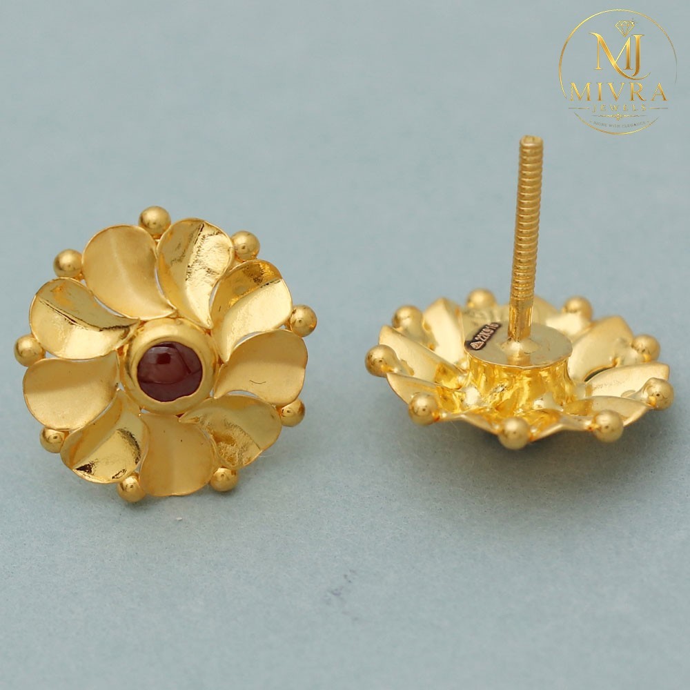 22K Hallmark Striking Jewelry Gold Stud Earrings | Elegant 1.3cm Gold Earrings