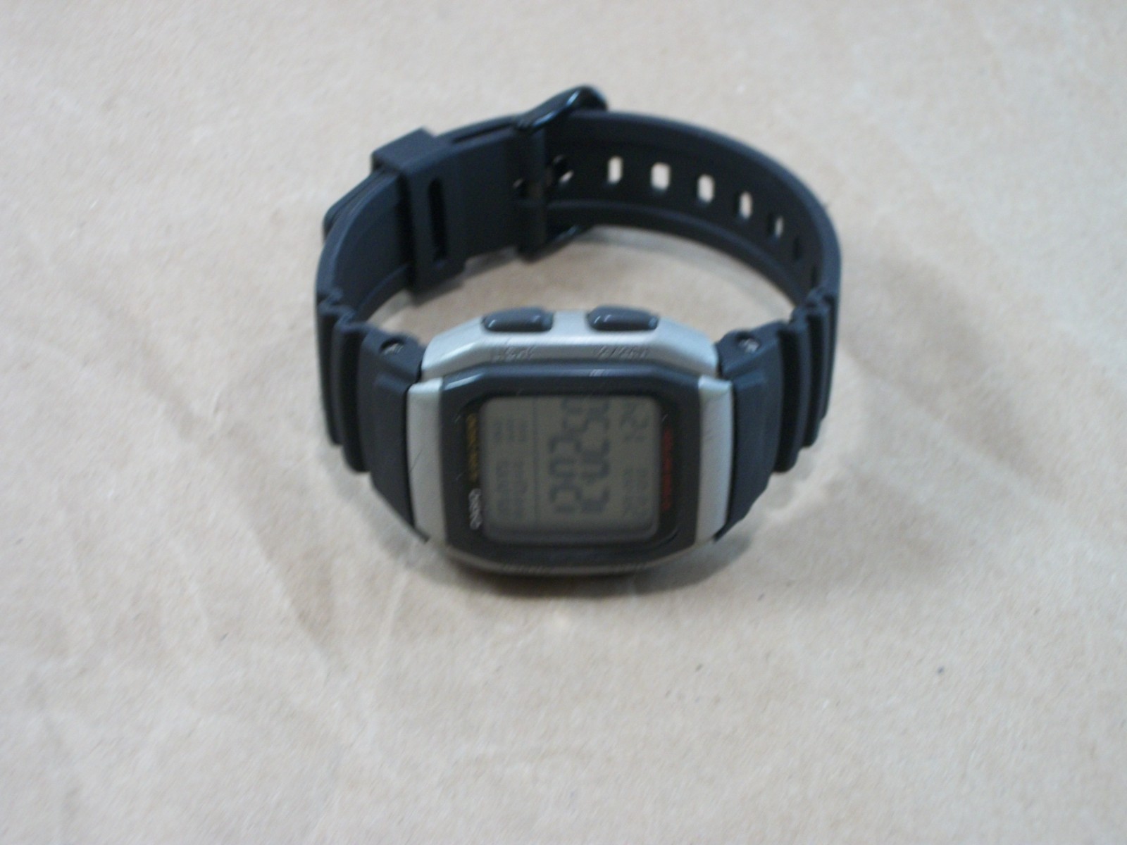 Casio W-96H Digital Watch 50M WR Illuminator Alarm Chrono Working