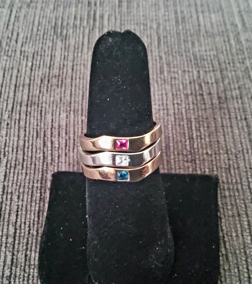 Park Lane ” STACKED ” RING Set of 3 rings in Slv & Gld + Red, Wht, Blu – SZ 10