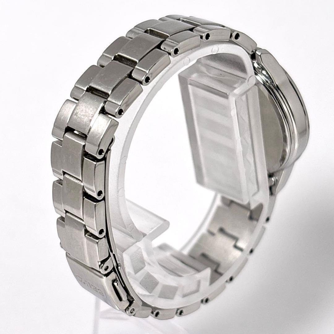 SEIKO V131-0AF0 Solar Ladies Watch Quartz Round Roman Black Dial Stainless Steel
