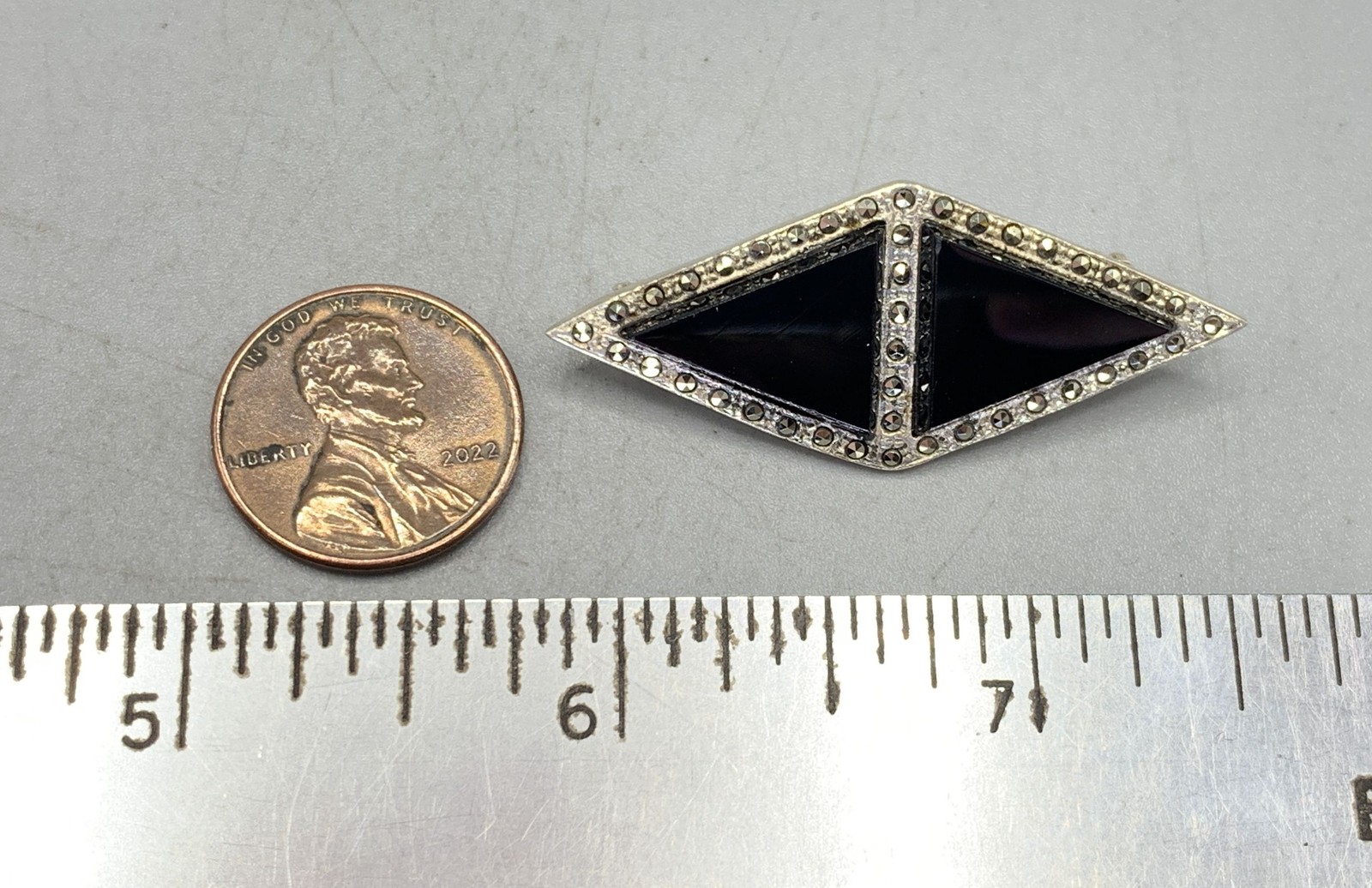 Sterling Silver, Marcasite & Onyx Diamond Shaped Brooch