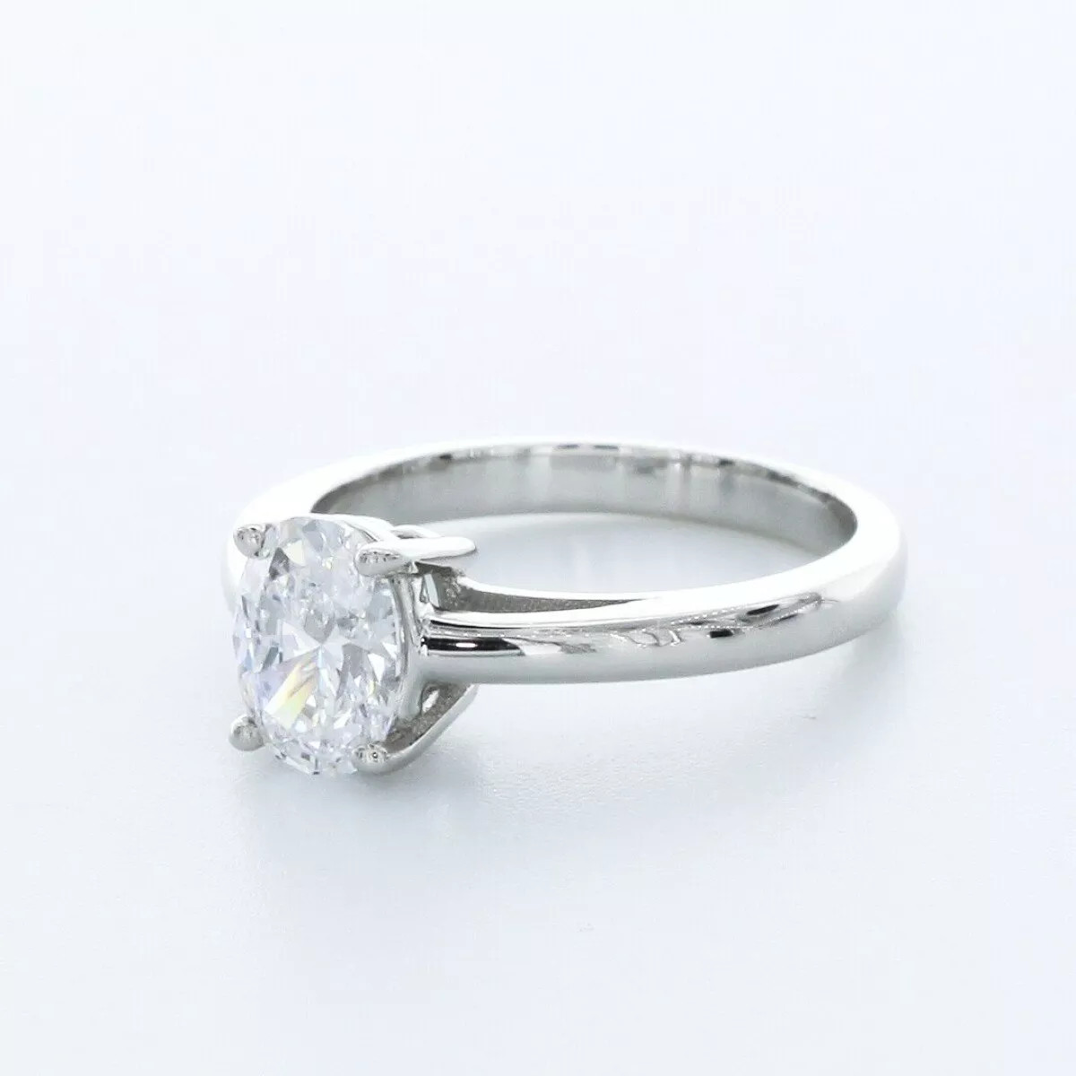Solitaire Engagement Ring Platinum Classic 1.01 CT Oval Lab-Grown Diamond E VS2