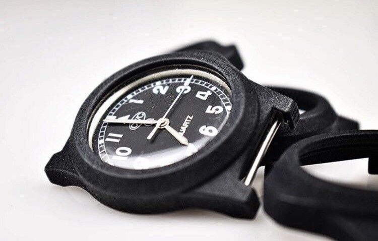CWC G10 Watch model from 1985 – Current – CASE GUARD / BUMPER