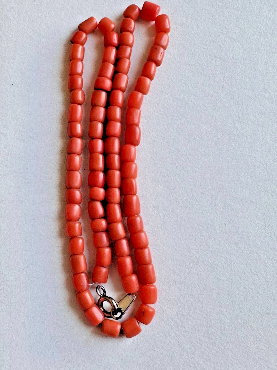 Vintage Natural Red Coral Beads – Triple Strand 11-12 g-188