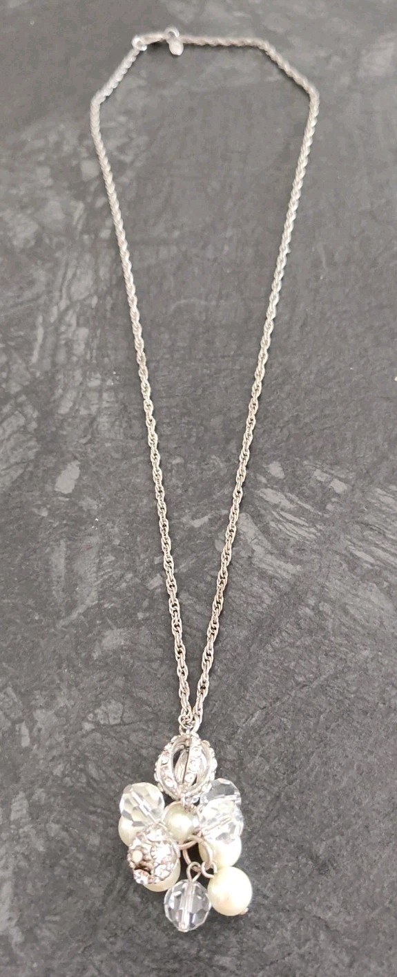 Jewel Kade Pearl & Crystal Cluster Silver Tone Necklace with Charm Clasp 27″