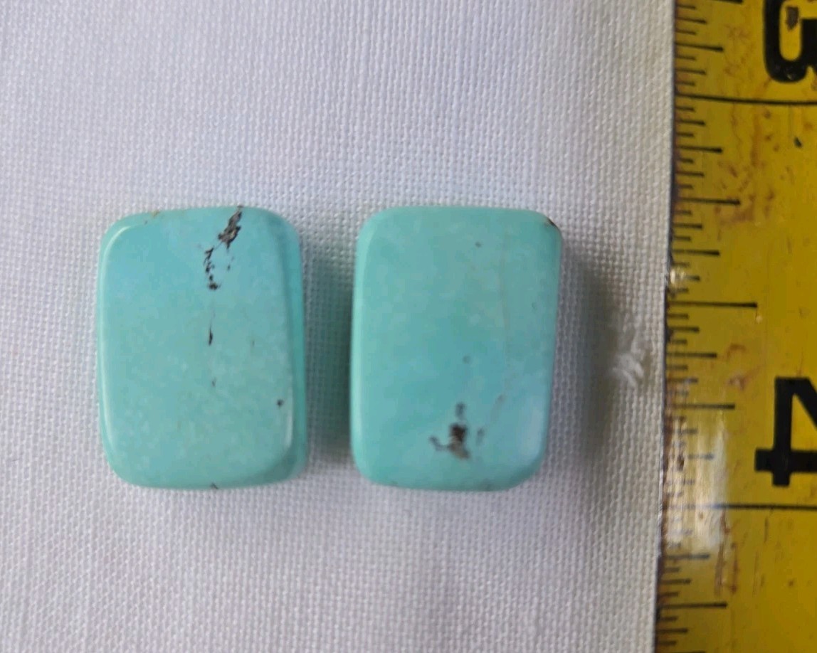 2 MATCHING CALIBRATED RECTANGLE TURQUOISE CABOCHONS 20 CARATS T152