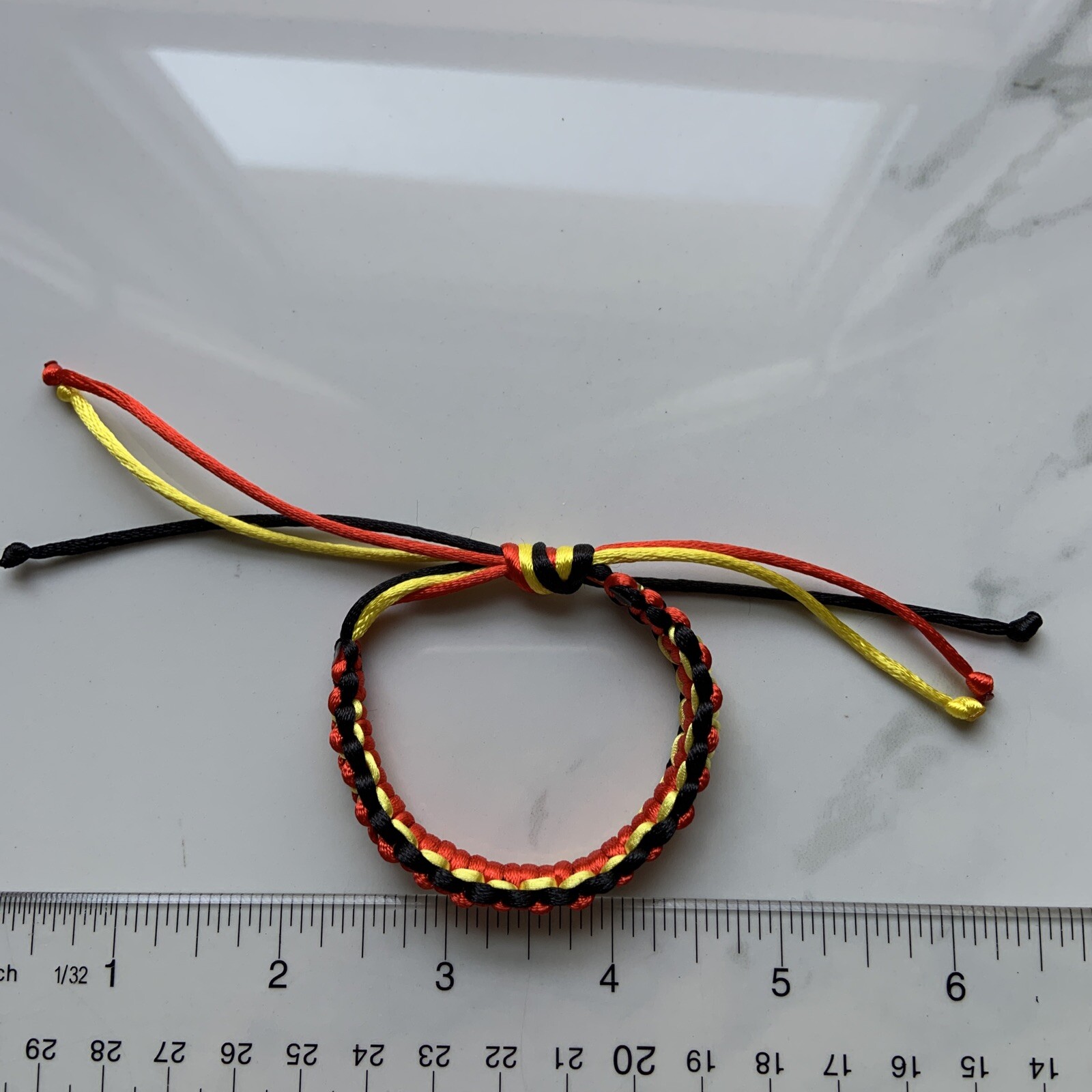 BELGIUM Bracelet BLACK YELLOW RED Armband Satin Rattail Nylon Macrame Cord