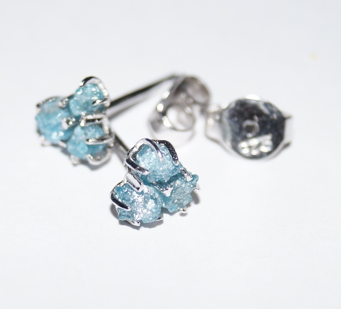 1.45TCW NATURAL ROUGH GREENSIH BLUE UNCUT RAW DIAMOND EARRING 925 SILVER STUD