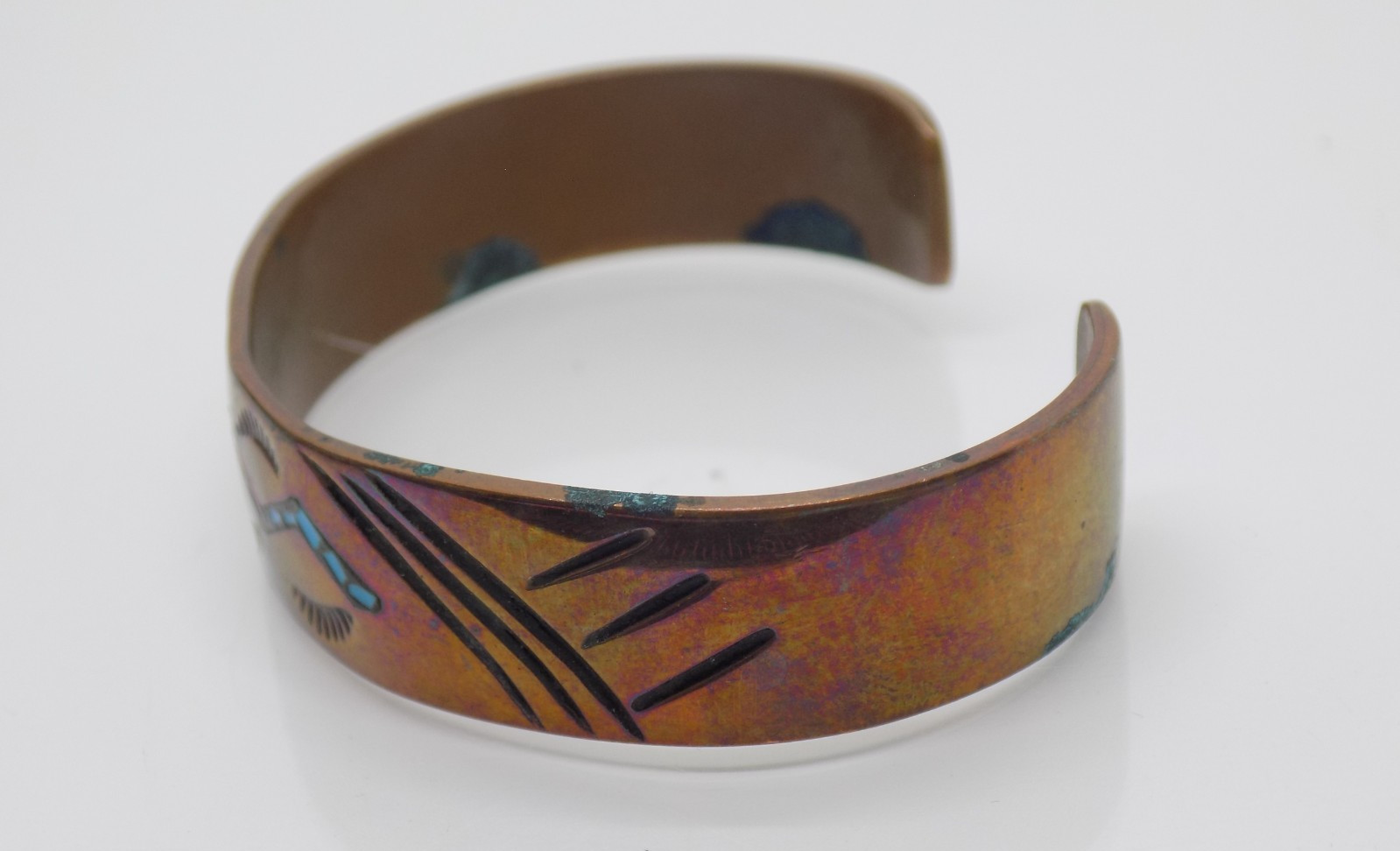 vtg Diné Navajo Willie Nezzie WN Copper Turquoise Coral Inlay Cuff Bracelet