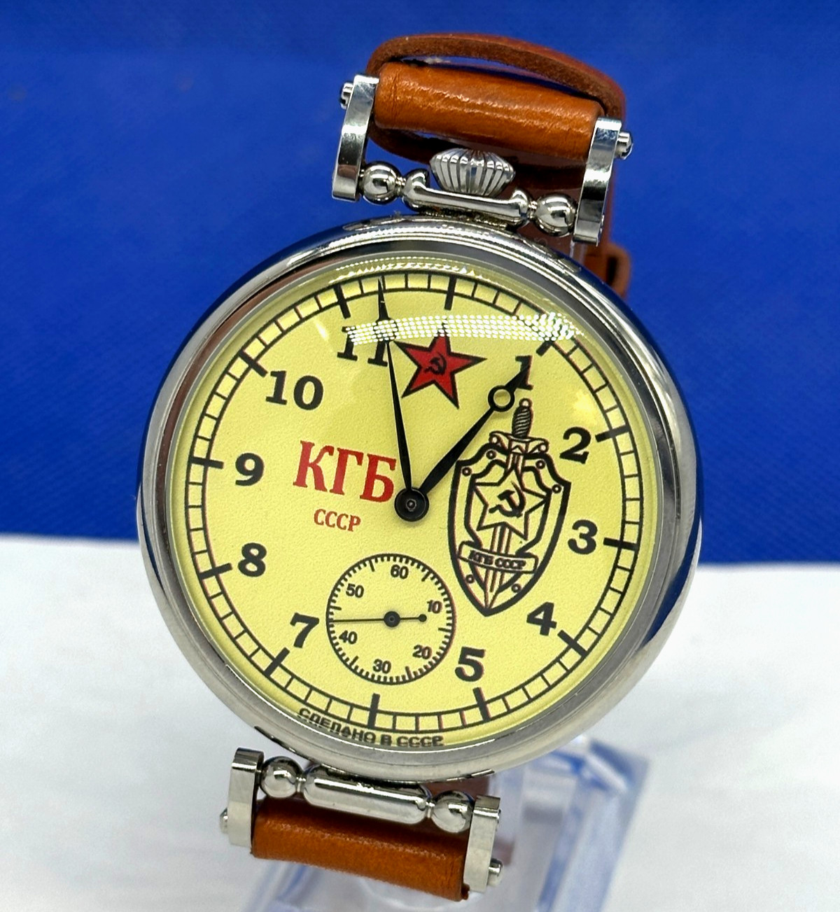 MOLNIJA 1950 KGB dial wrist watch mechanical Military USSR Soviet Caliber 3602