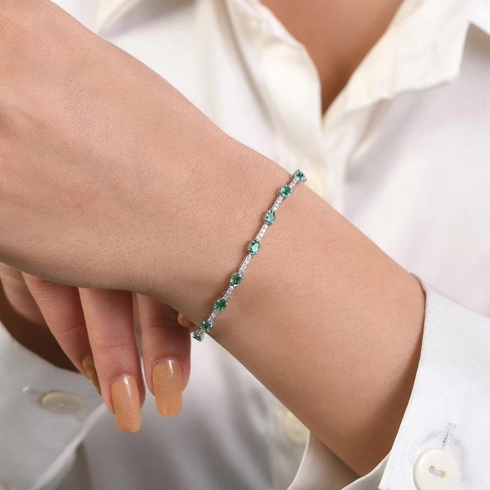 11 Ctw Oval Cut Created Emerald Women’s Tennis Bracelet 14K White Gold Plated