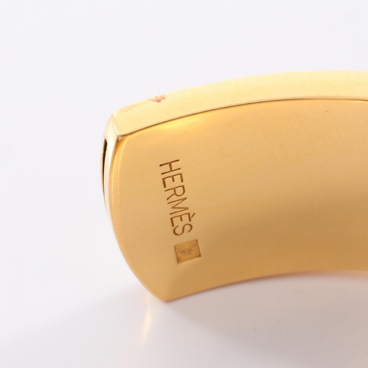 Hermes Gold Plated Lizard Bangle Accessories 2.8in Diameter