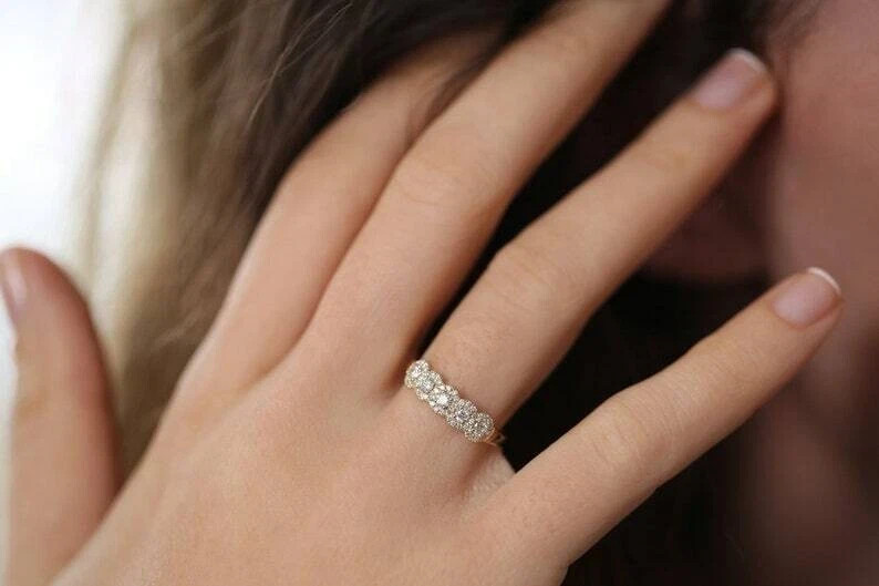 Round Cut Simulated Diamond Gorgeous Engagement Band Ring 14k Yellow Gold Plated