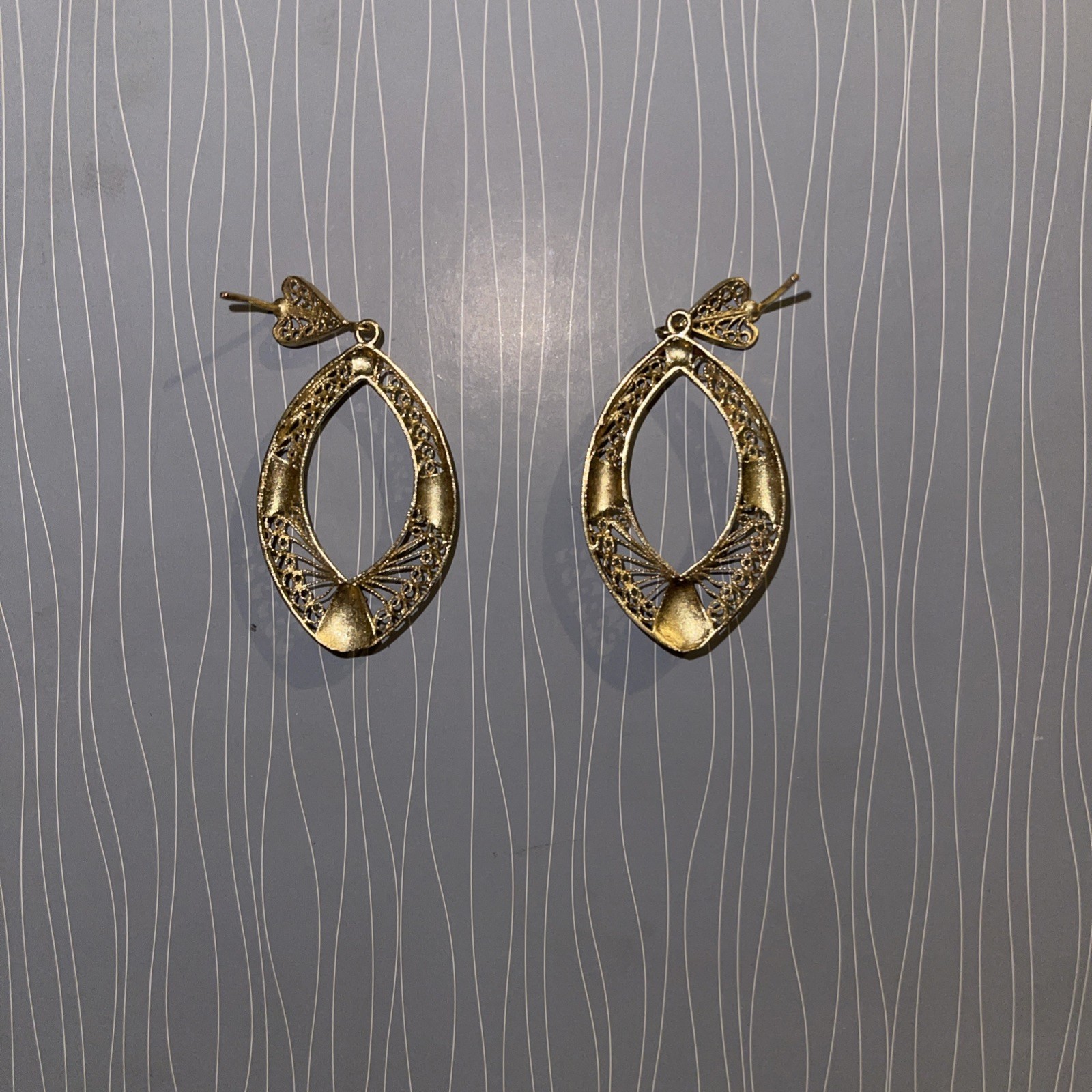 14k Gold (Weight 6.00g) Vintage Estate Earrings