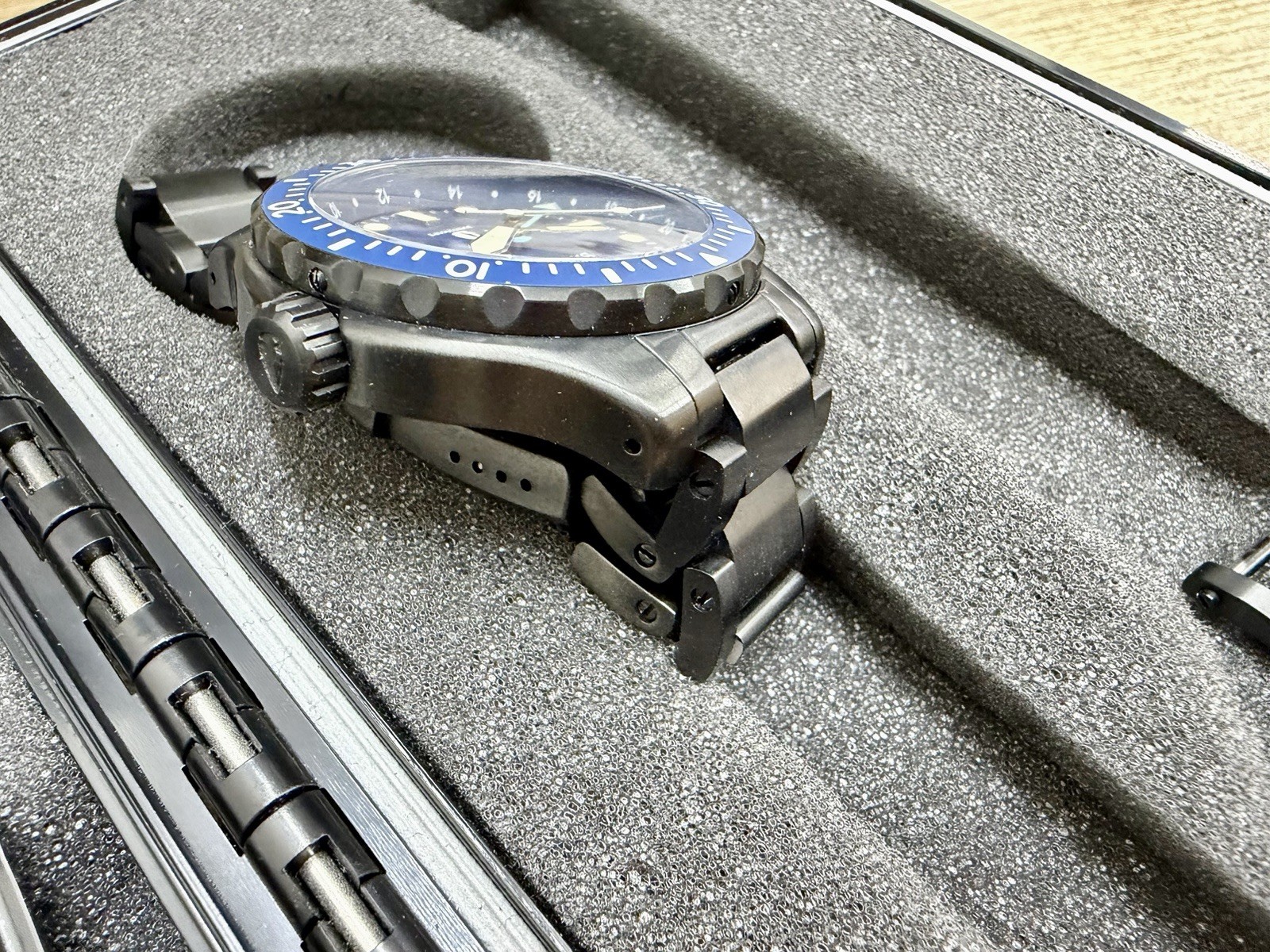 Sangin Pacifico THF Watch Sangin x Tac Hunt Fish Limited Edition 1/250 DLC Black