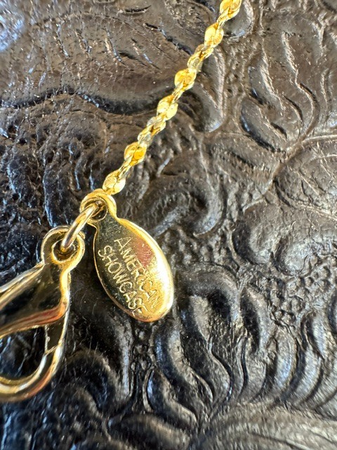 Vintage American Showcase Gold Tone Twisted Rope Chain Bracelet 7.5″ Made in Kor