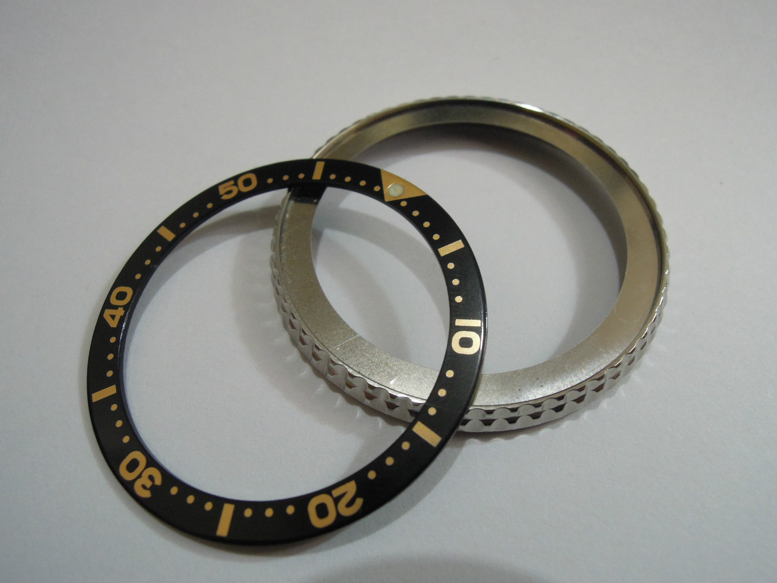 NEW STAINLESS ROTATING BEZEL WITH BLACK/GOLD INSERT DIVERS 6309-7040 /7002-7001