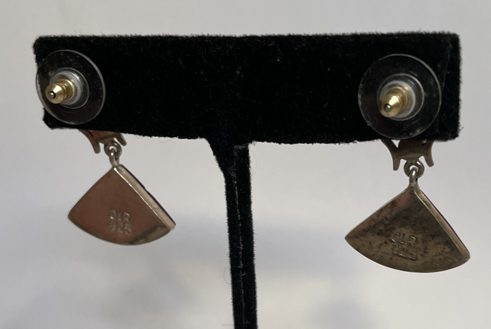JLR Janice Lee Ripley Carved Cinnabar Garnet Earrings Sterling Flowers Flower