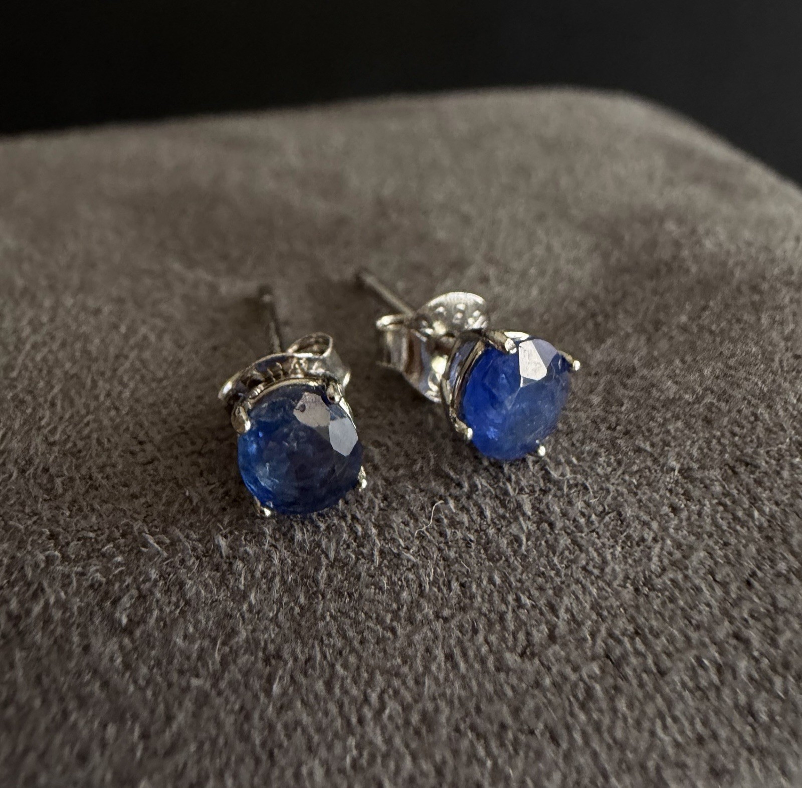Natural Burma (Mogok) Unheated Sapphire 925 Silver Earrings