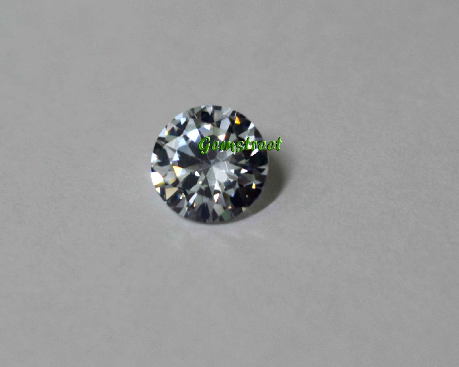 Brilliant 4 Ct Natural White Sapphire Round Cut Certified September Birthstone.