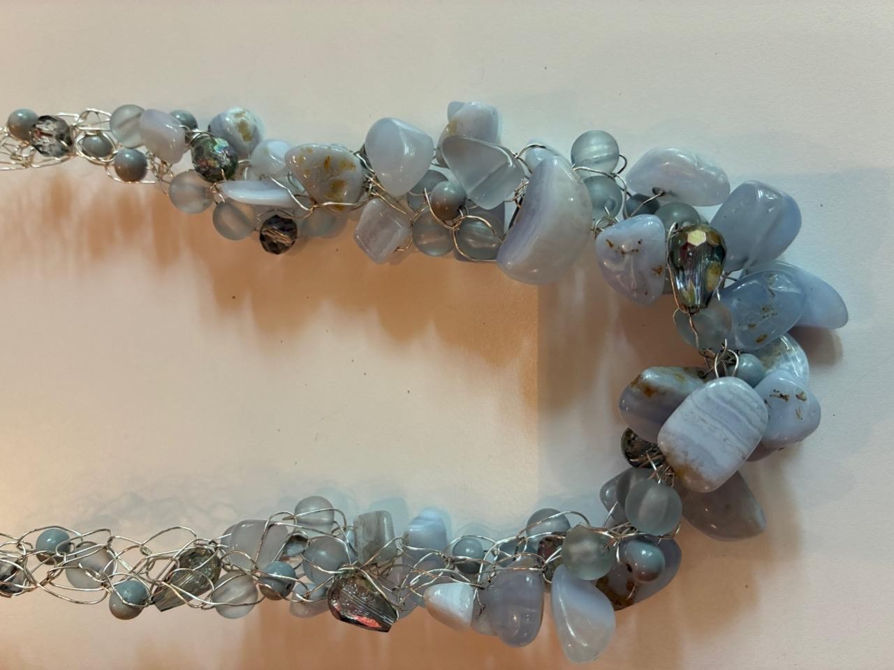BLUE ICE LACE AGATE GLASS SILVER BEADED WIRE CROCHET NECKLACE HANDMADE