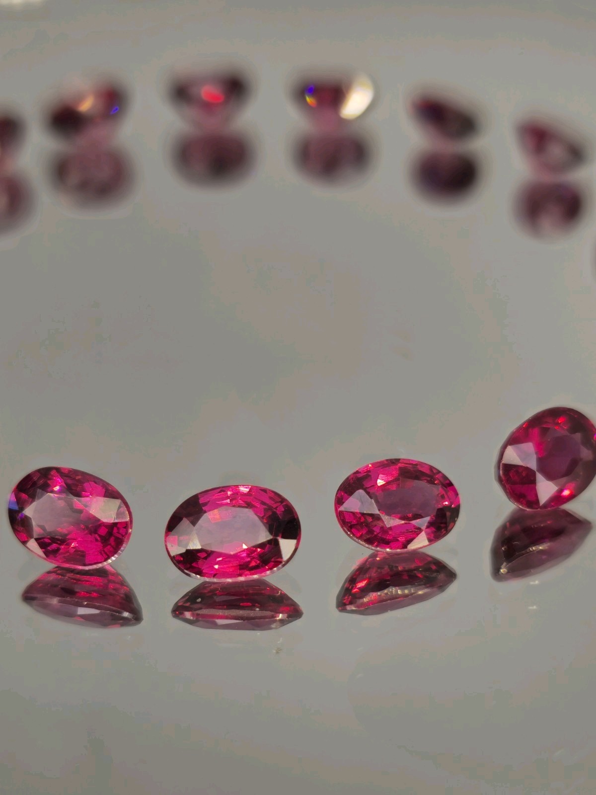 Tanzanian Rhodolite Garnets 22.10 Carat Unheated Oval Cut Natural Gemstones X20✨