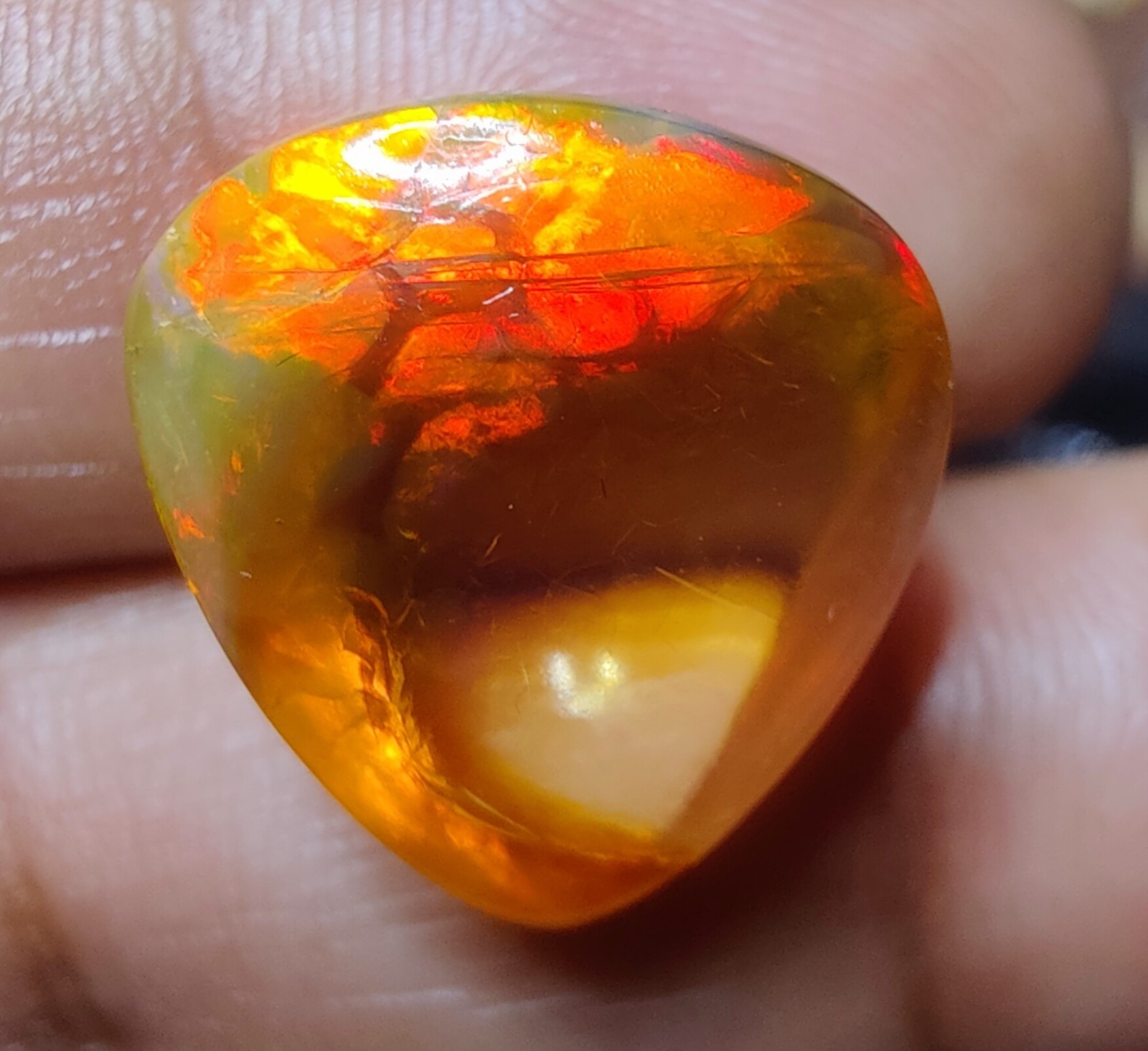Honeycomb Opal, 13 Carat, Size- 18x16x9 mm, Ethiopian Opal Pear Cab, Jewellery.