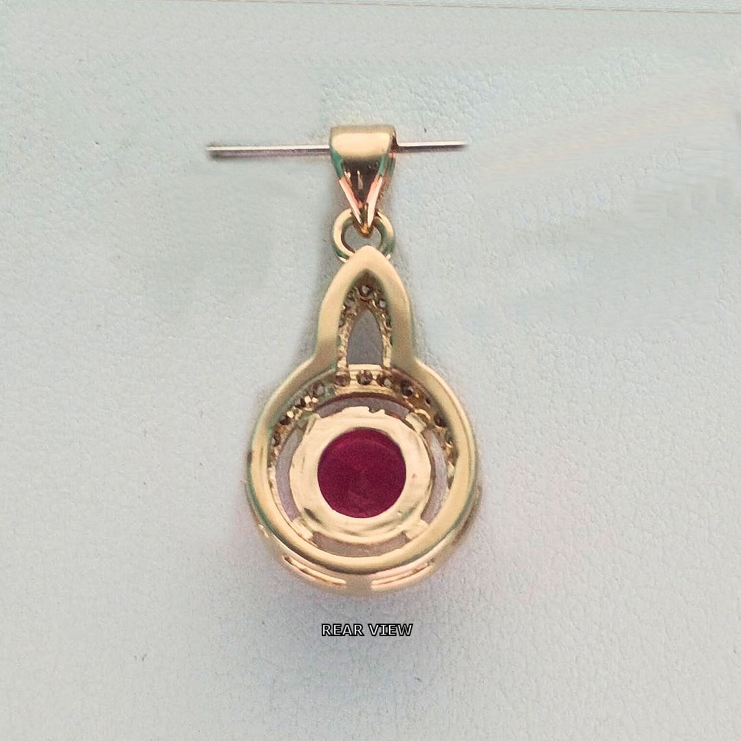 MAGENTA AND CZ CENTER STONE PENDANT 24K GOLD PLATED I INCH TALL INCLUDING BALE