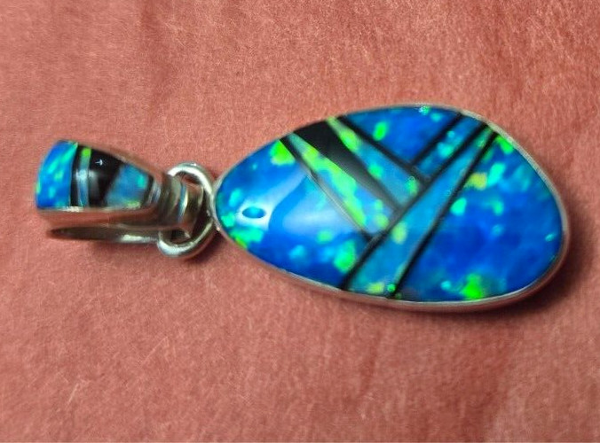 Sheryl Martinez? Sterling Multicolored Opal? 1 1/4 x 1/2″ Pendant 3 Grams