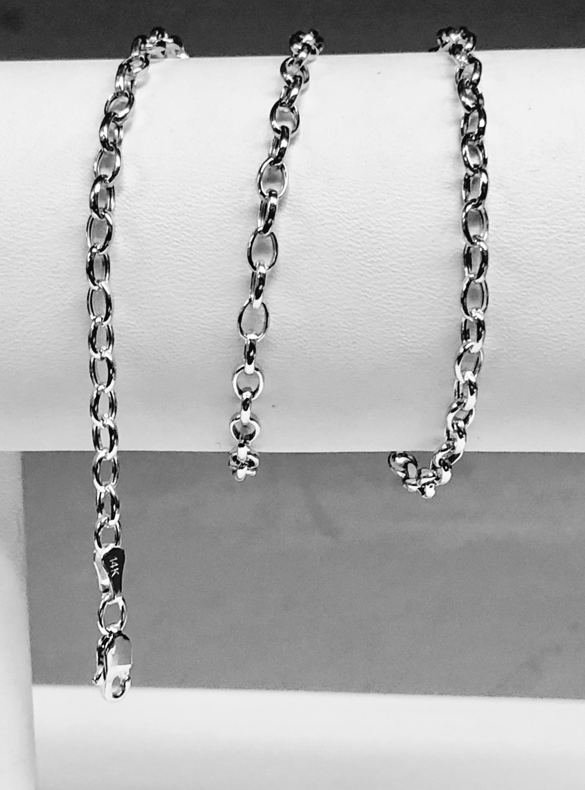 14k White Gold Oval Cable ROLO Link Pendant Chain/Necklace 18″ 3.3 mm 3.9 grams