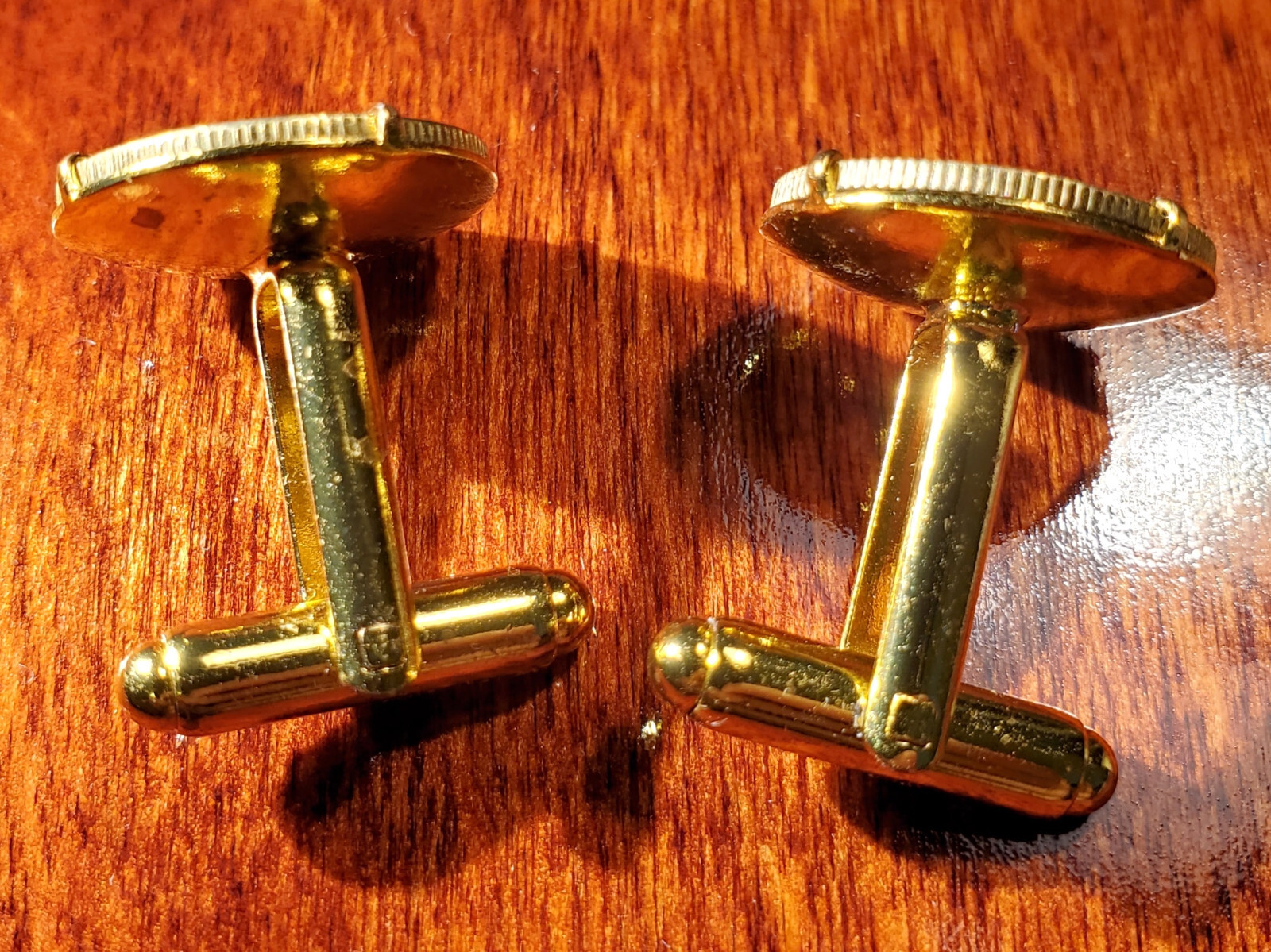 USA Saint-Gaudens Striding Liberty Souvenir Gold Tone Coin Cufflinks + Gift Box