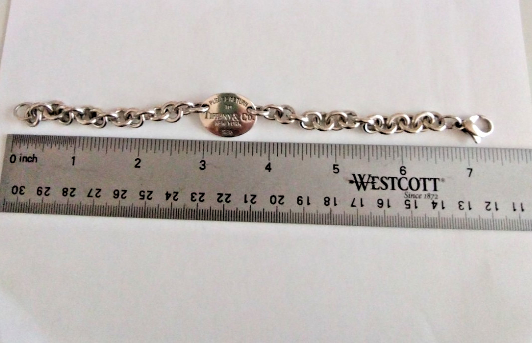 Please Return To Tiffany & Co Oval Tag Charm 7.5″ Bracelet in Sterling Silver