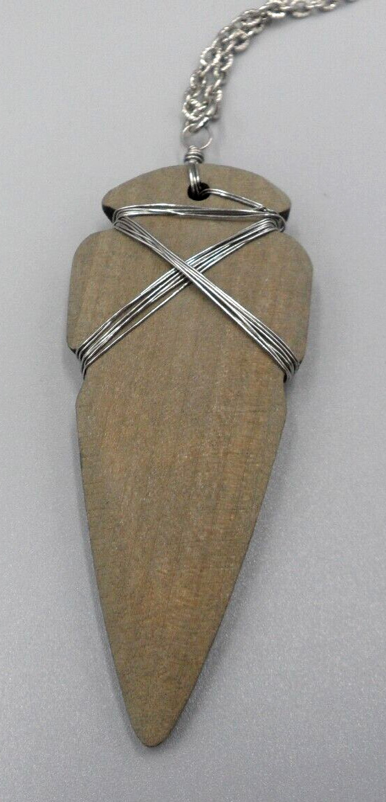 Vintage Arrowhead Pendant Necklace Wire Wrapped Wood Spear Tip Fancy Cable Chain