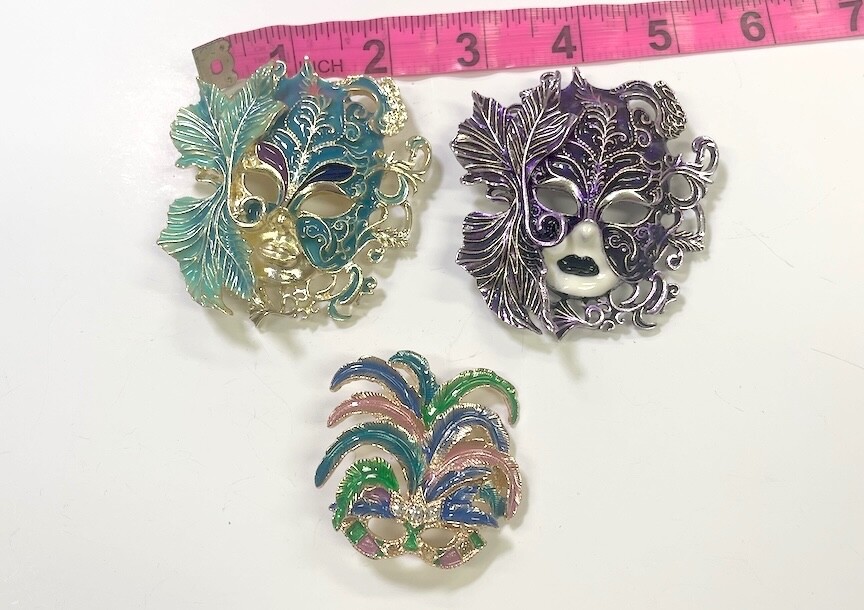 3 Festive Mardi Gras Mask Brooches Enamel in Multicolor Purple & Feathered