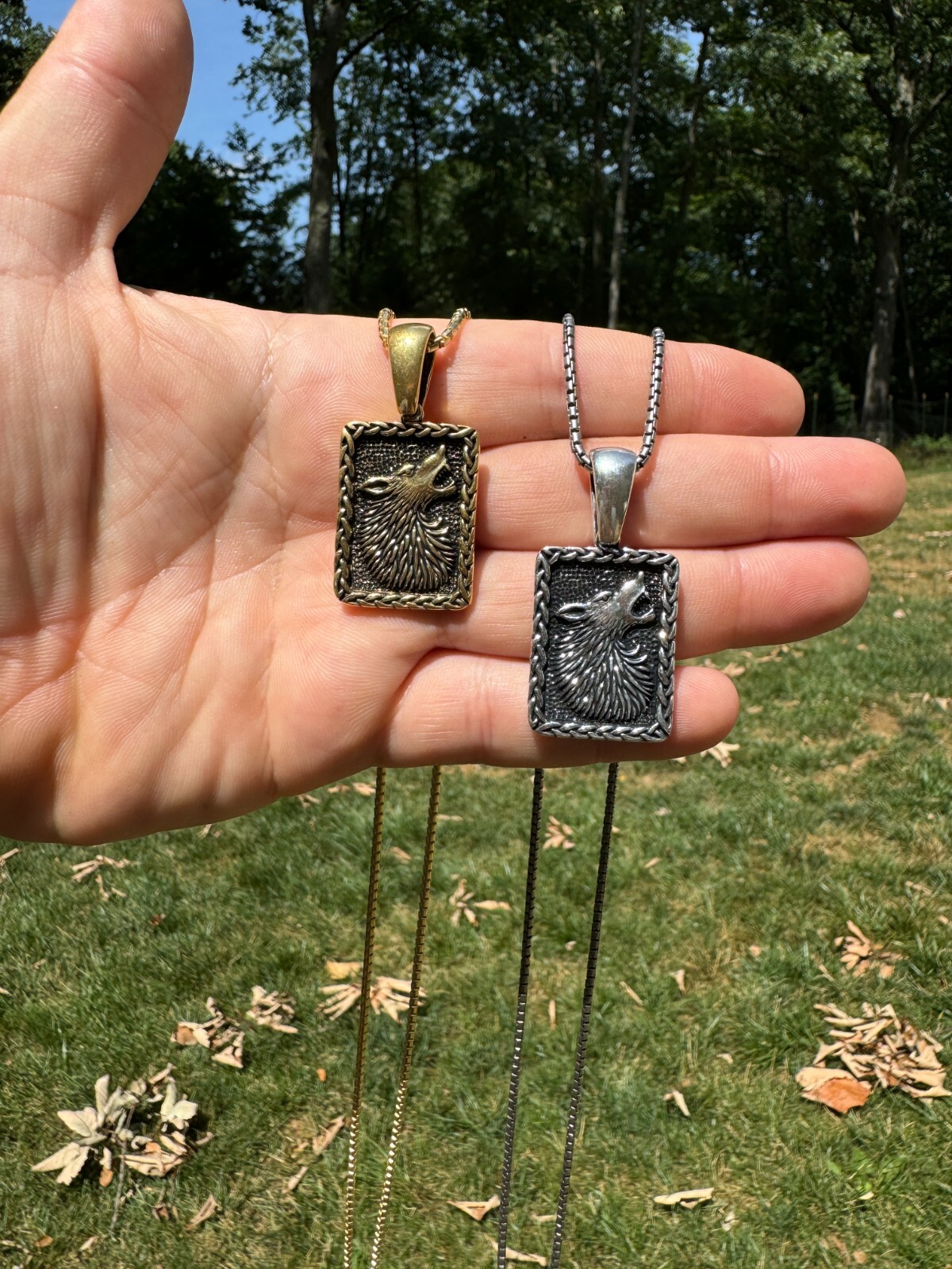 Solid 925 Silver / Gold Plated Oxidized Howling Lone Wolf Pendant Necklace