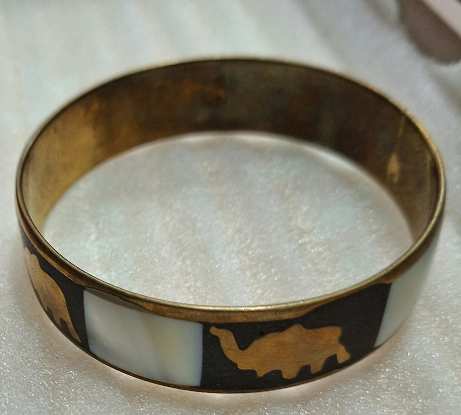 Gold Tone Elephant & Camel Motif Bangle Bracelet Black White Panels Round