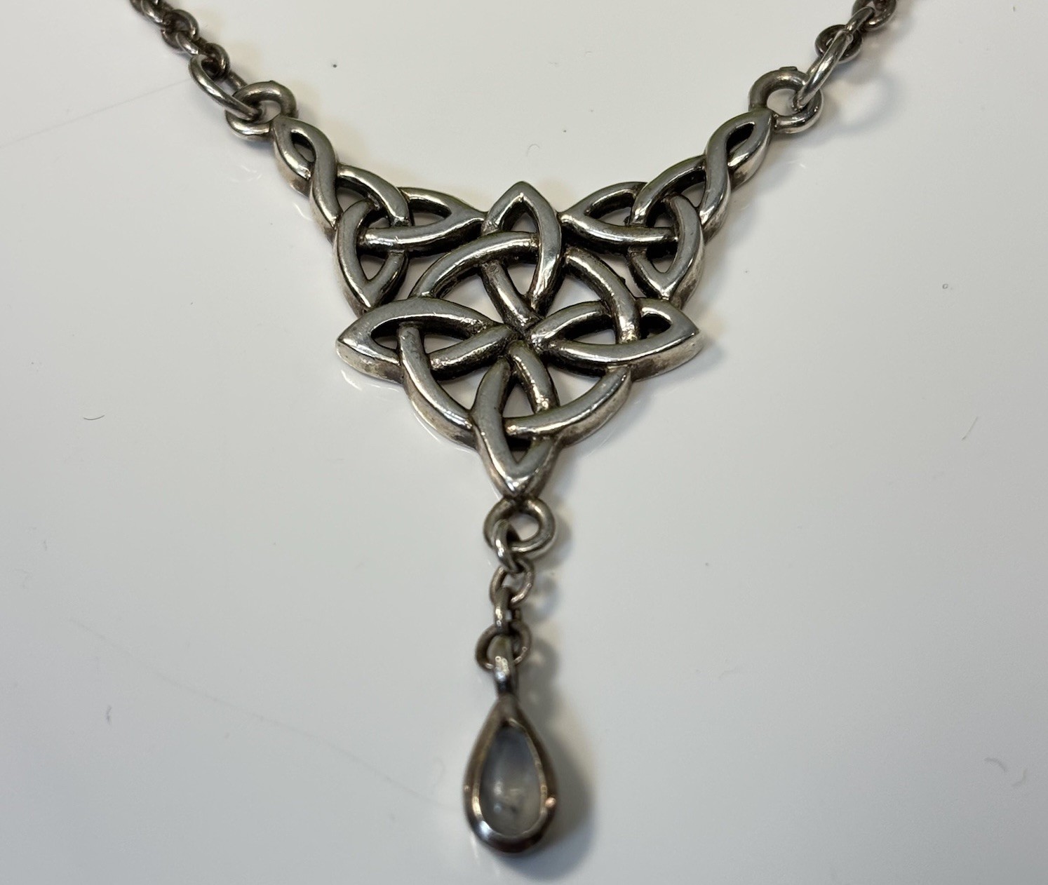 VTG Peter Stone Sterling Silver 925 Celtic Triquetra Moonstone Necklace 16″-18”L
