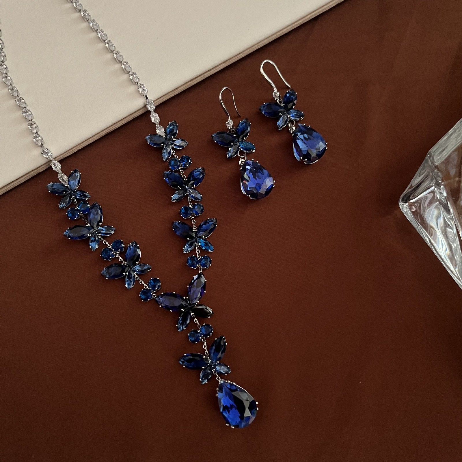 New American women fashion extravagant zircon necklace earrings brides
