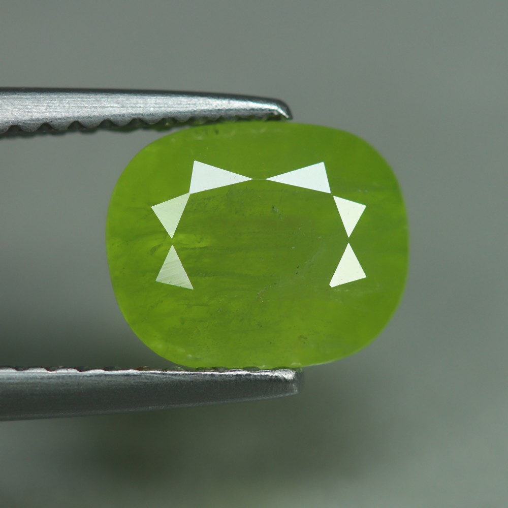 2.23 Cts_Diamond Sparkling_100 % Natural Unheated Titanite Green Sphene