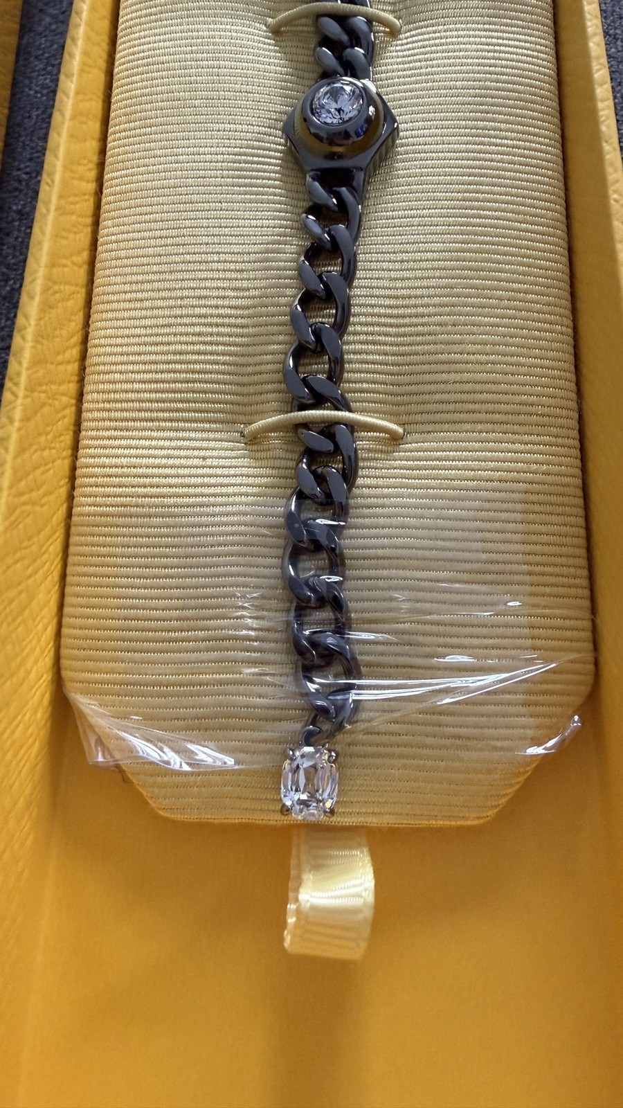 Swarovski Numina bracelet Round cut White Ruthenium plated Medium 5692605 20 cm