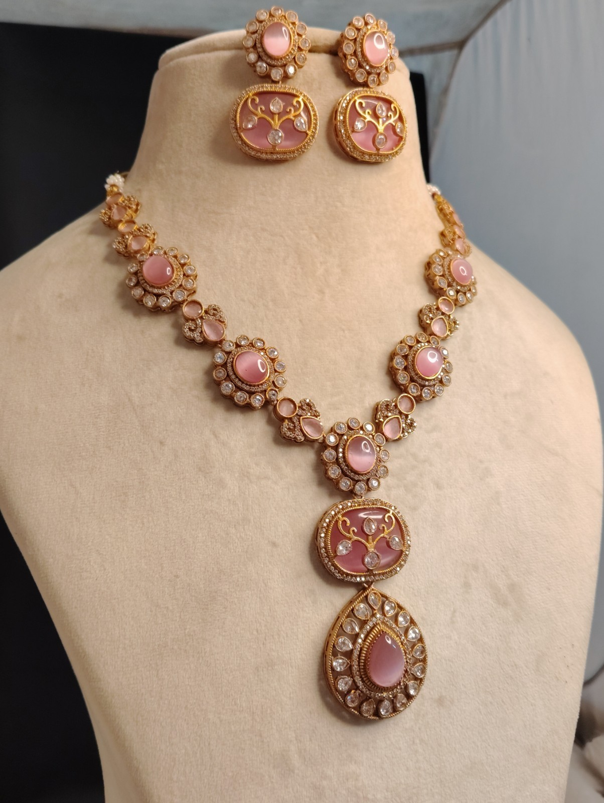 Ruhani Party Wear Blush Pink Kundan Necklace Set Roz Jewellers.
