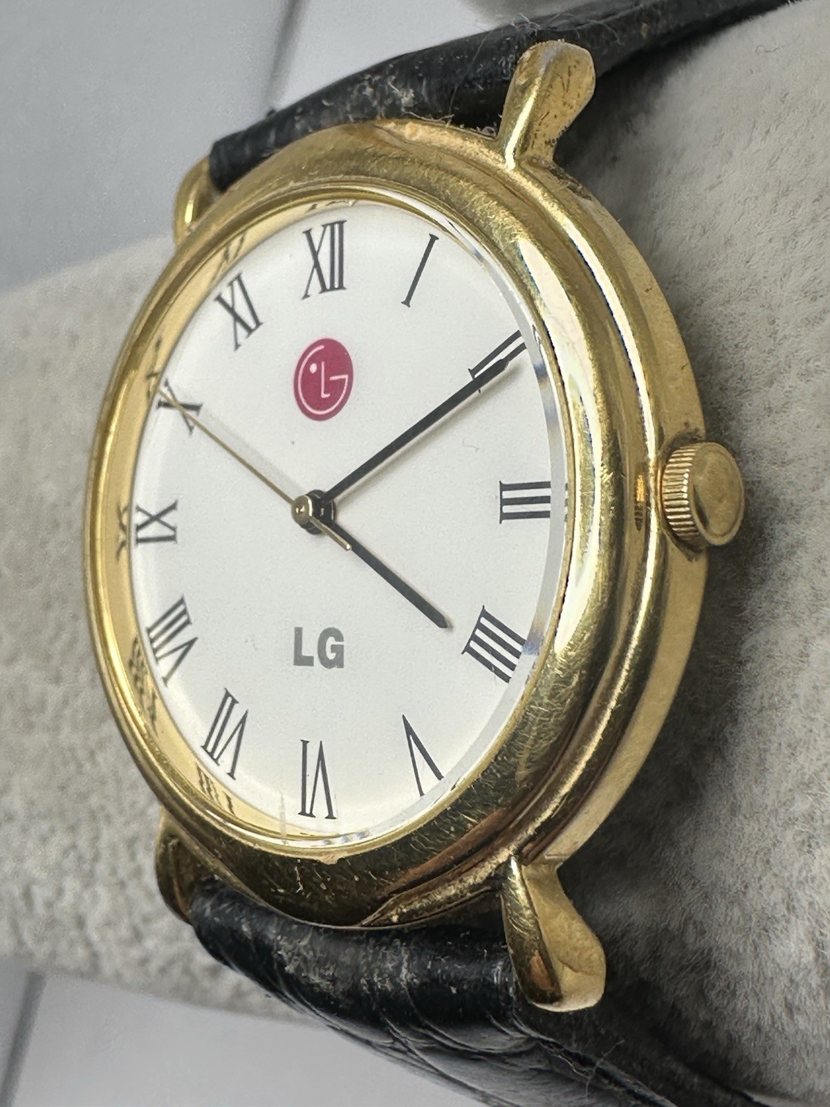 LG New Battery Analog Watch 33MM 7.25″ Leather Band 1995 Vintage Rare M35